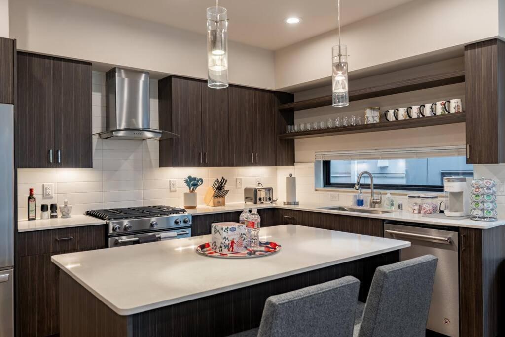 West Seattle'S Modern Townhome מראה חיצוני תמונה
